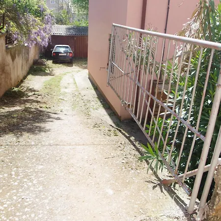 Apartment Marija Near Center